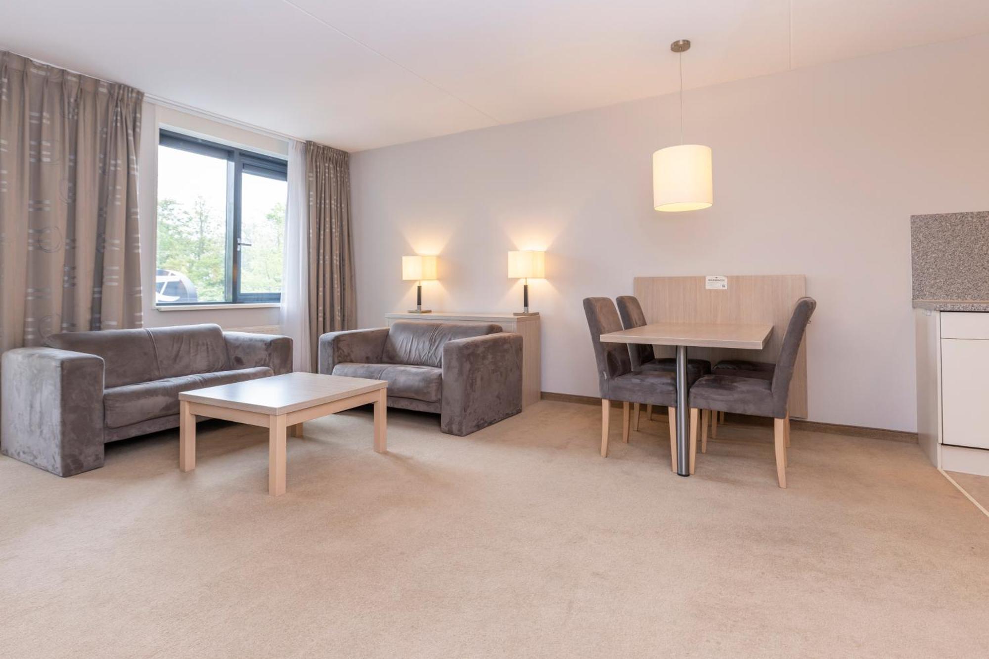 One-Bedroom Apartment,1603733781:JPEG